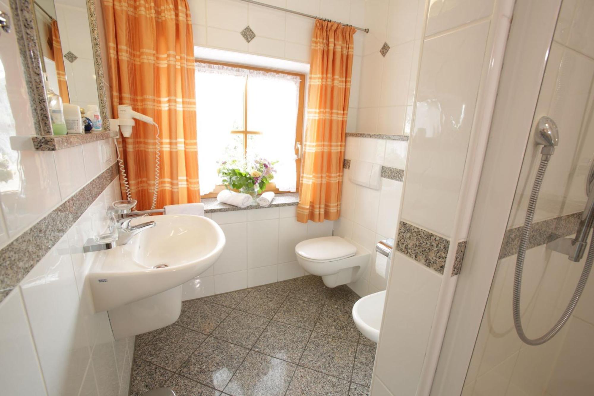 Lindlweberhof Hotel Rosenheim Eksteriør billede